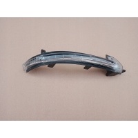Volkswagen touareg ii поворотник зеркала правое 7p69491