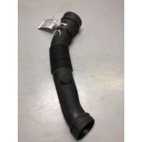 Патрубок воздушного фильтра Volkswagen Passat B5 1998 06B129627