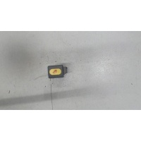 Кнопка ESP Land Rover Discovery 2 1998-2004 2001 YUG102382