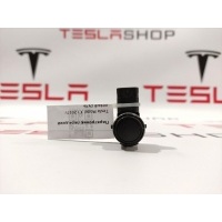 парктроник передний Tesla Model X 2017 1127503-01-D