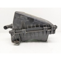 Корпус воздушного фильтра Skoda Octavia 2001 8L0133837B