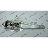 Кулак поворотный в сборе со ступицей передний RH Mercedes ML/GLE C292 2014 A1663301020