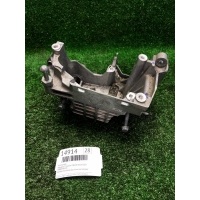 кронштейн Peugeot Traveller 2020 9804498180