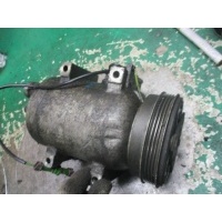 Компрессор кондиционера Volkswagen Passat 1998 8d0260805