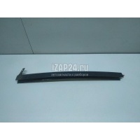 Накладка двери задней правой Ford Fusion (2002 - 2012) 1303100