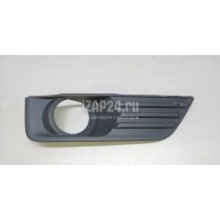 Решетка в бампер правая Ford Focus II (2005 - 2008) 1337347