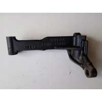 Лапа крепление 33118 - 42010 2.2 d4d rav 4 iii