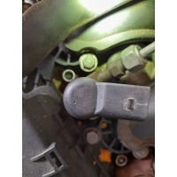Форсунки форсунки citroen c4 peugeot 2.0 9658194180