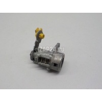 Вставка замка двери лев. Hyundai-Kia Spectra (2001 - 2011) 0k2a176920a