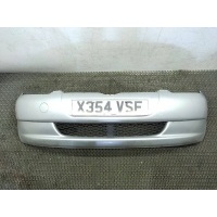 бампер передний Toyota Yaris P1 2000 5211952010
