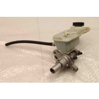 Главный тормозной цилиндр Renault Megane 2 2002-2009 Главный 460119372R