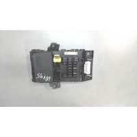 Блок предохранителей Toyota Avensis 1 1997-2003 1997 8264105010