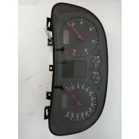 Щиток приборный (панель приборов) Volkswagen Golf-4 2000 1J0920825C