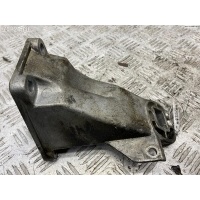 Кронштейн двигателя опорный R Audi A6 C4 (1994-1997) 1997 4A0199312F