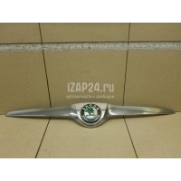 Молдинг капота VAG Roomster (2006 - 2015) 5J0853633A