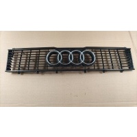 Решетка радиатора переднее audi 80 b3 893853655a
