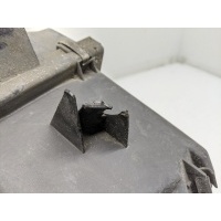 Корпус воздушного фильтра Volkswagen Passat B5 1998 058133837