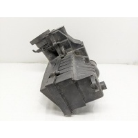 Корпус воздушного фильтра Volkswagen Golf 5 2004 1K0129607S