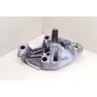 Кронштейн двигателя опорный Renault Scenic 1999-2003 2001 8200058060