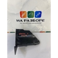 Дефлектор радиатора Renault Duster HSA 2013 214949303R