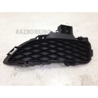 Решетка бампера Mazda 3 1 BK 2003-2009 BN8V50C21