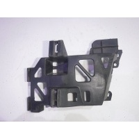 Кронштейн переднего бампера Mazda 3 1 BK 2003-2009 BR5H502A1
