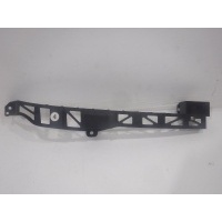 Кронштейн фары правый Mazda 3 1 BK 2003-2009 BN8V50151B