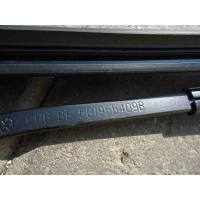 Щеткодержатель (поводок стеклоочистителя, дворник) Volkswagen Golf 2016 5G1955409B