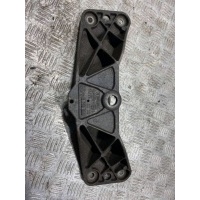 Балка под КПП BMW 7 E65/E66 2006