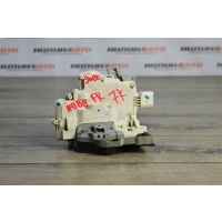 Замок двери передний правый AUDI A4 B8 8J1837016A