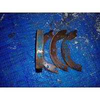 колодки ручного тормоза NISSAN XTRAIL NT30 440608H725