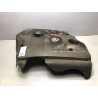 Декоративная крышка двигателя Volkswagen Passat B5 2001 038103925AC, 038103925AE