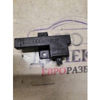 антенна Audi Allroad quattro 2005-2012 4F0907247