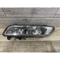 Фара противотуманная правая Volkswagen Passat (B7) VII (2010–2015) 2012 3AA941662G