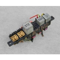Блок предохранителей, реле audi a6 8L0941822A