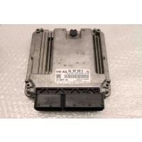 Блок управления двигателем Skoda Octavia (A7) 2013-2020 04L906021N