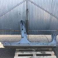 Порог правый TOYOTA Avensis (T25) 2003-2008 6131105030