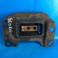 Опора КПП (подушка) левая Ford Focus II 2005-2011 1684928
