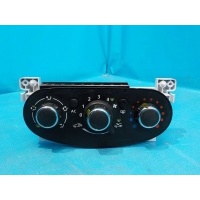 Блок управления печкой RENAULT Duster 2010-2019 275104143R