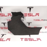 декоративная накладка центральной консоли Tesla Model X 2016 1035934-00-B