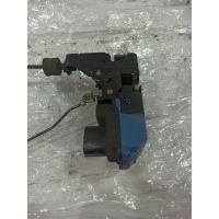 Замок двери передней левой Volvo V70 2 2000-2007 30663040