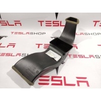 воздуховод Tesla Model X 2016 1053903-00-C