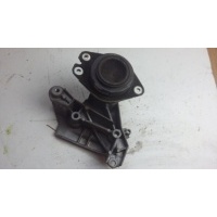 Лапа подушка двигателя renault лагуна ii 8200027116