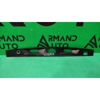 Накладка крышки багажника TOYOTA CAMRY V70 2018 7681333010, 2