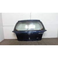 Кнопка крышки багажника Toyota Yaris 1999-2006 2004 748110D010C0