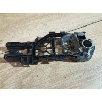 Кронштейн ручки двери Volkswagen Passat B6 2006 3C0837886F
