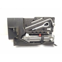 Домкрат Mercedes-Benz C-Класс W203/S203/CL203 2002 2038900061