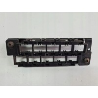 Крепление кубики предохранителей 7h0937341a volkswagen t5