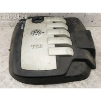Накладка декоративная на двигатель Volkswagen Touareg 2006 070103926A