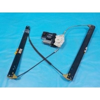Стеклоподъемник передний правый VOLKSWAGEN Touareg 2002-2010 7L0837462F